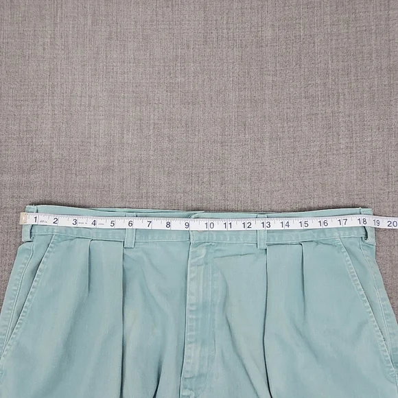 Vintage Polo Ralph Lauren Mens Blue Shorts  Pleated Chino Made In USA. 36 - Picture 6 of 8